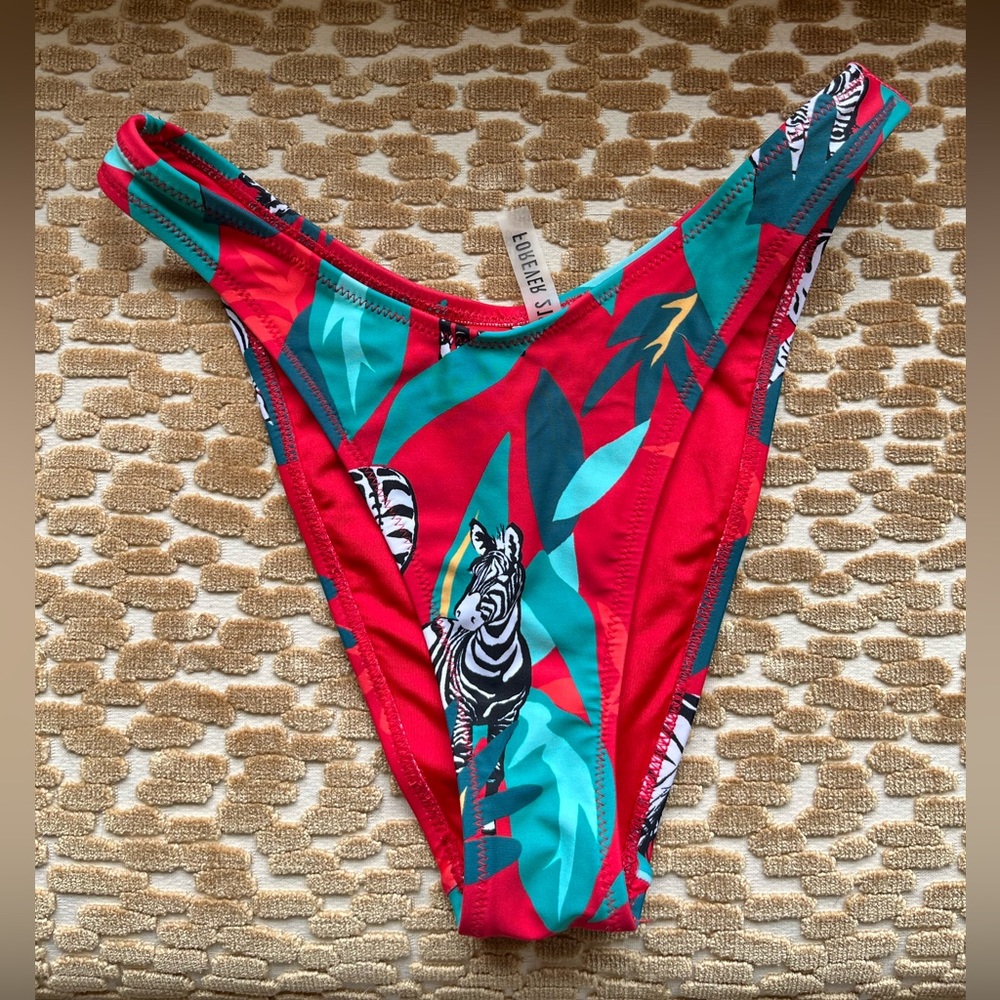 High cut Debra bikini bottom